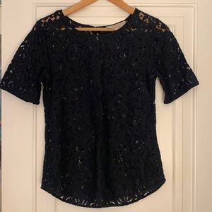 Black Ann Taylor size X-small top. Excellent condition.